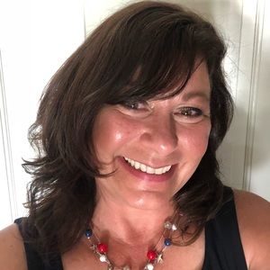 Meet your Posher, Pam